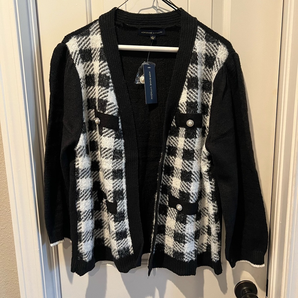 NWT Black and White houndstooth Plaid Cardigan women’s sz L